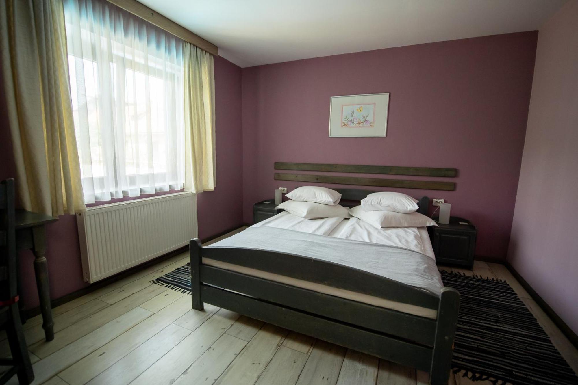 Pensiunea La Despani Brasov Ngoại thất bức ảnh