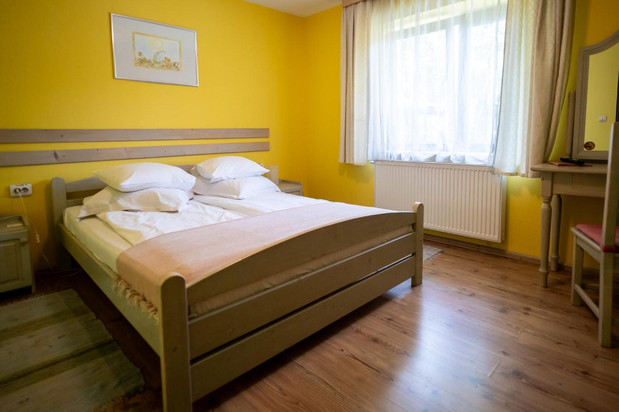 Pensiunea La Despani Brasov Ngoại thất bức ảnh
